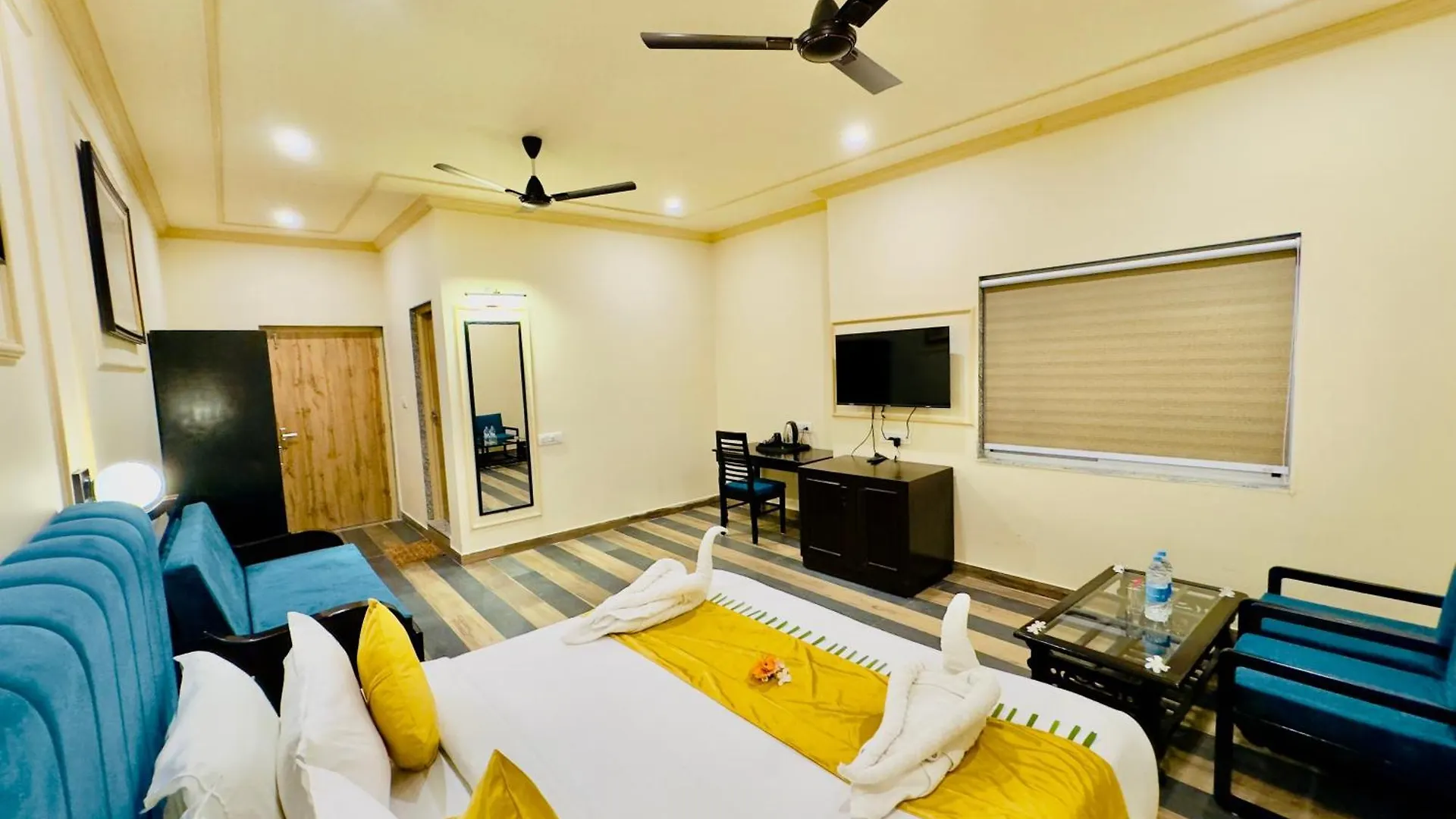 Udai Valley Resort- Top Rated Resort In Udaipur With Mountain View Hotel